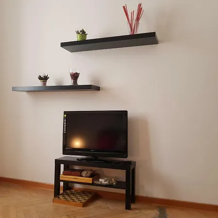 Via Vai Apartman *